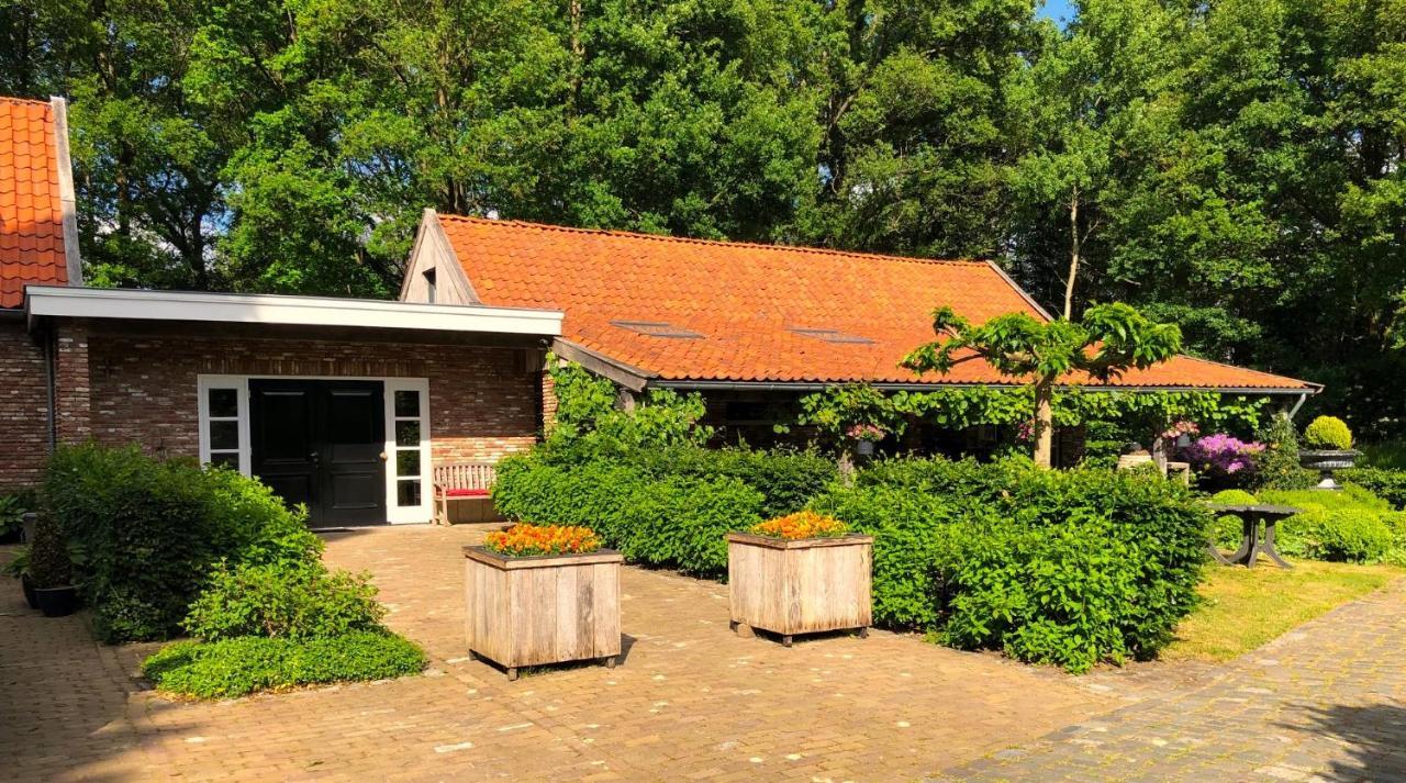 Bed and Breakfast Sloapmuts Oud-Ootmarsum Esterno foto