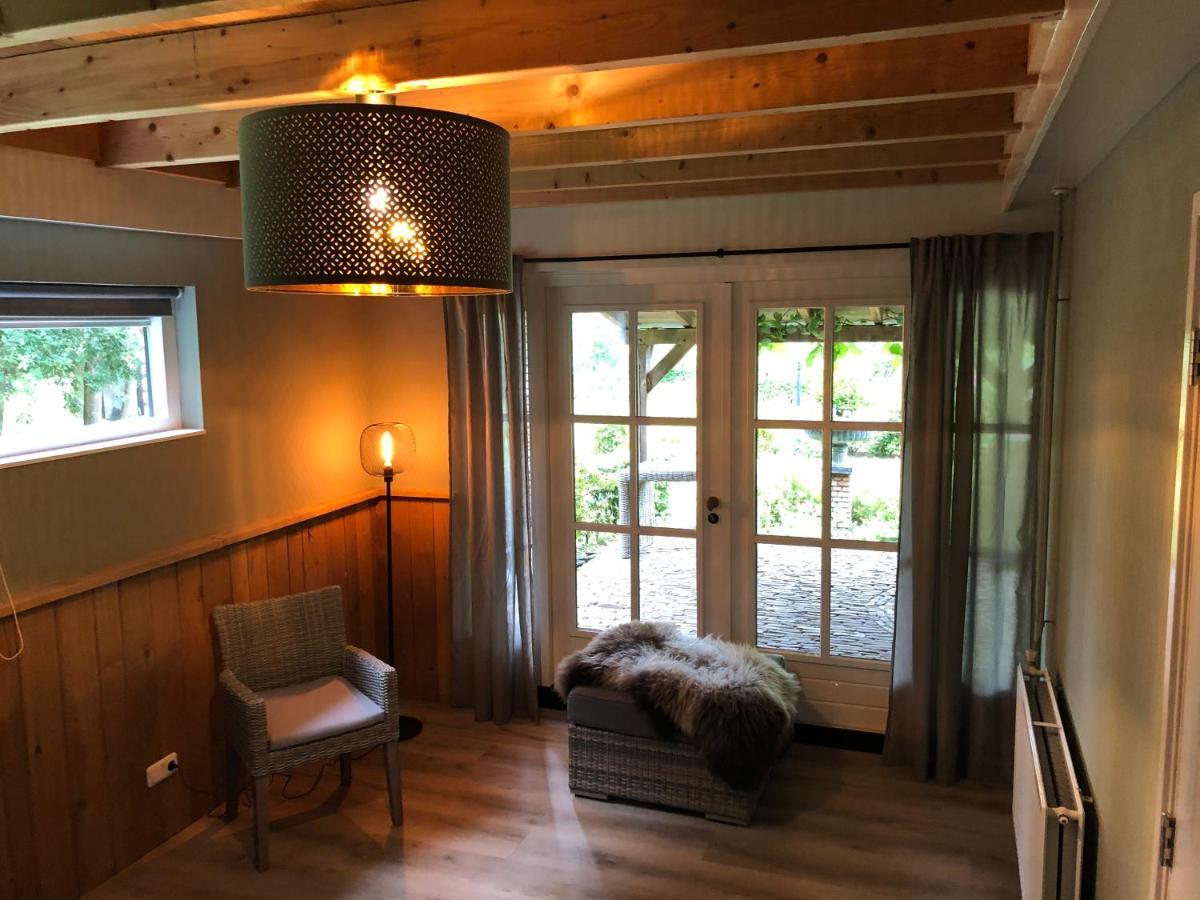 Bed and Breakfast Sloapmuts Oud-Ootmarsum Esterno foto